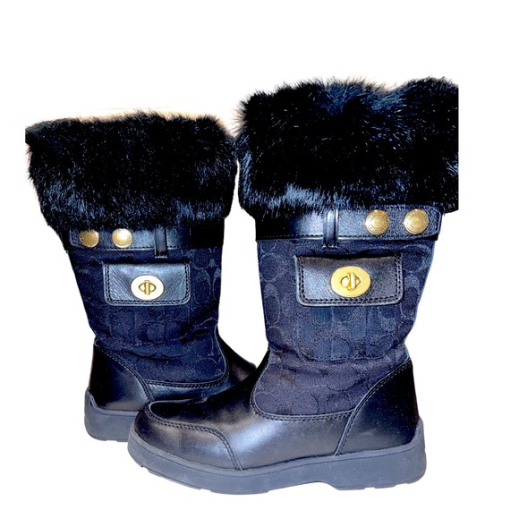 Coach Woman’s Boots - Picture 4 of 7